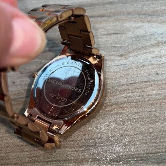 Michael Kors slim runway watch women’s rose gold MK3197 classiccore preppy - Picture 4 of 7